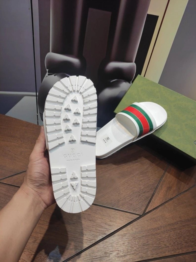 Gxccx Slippers ModernLook 158082