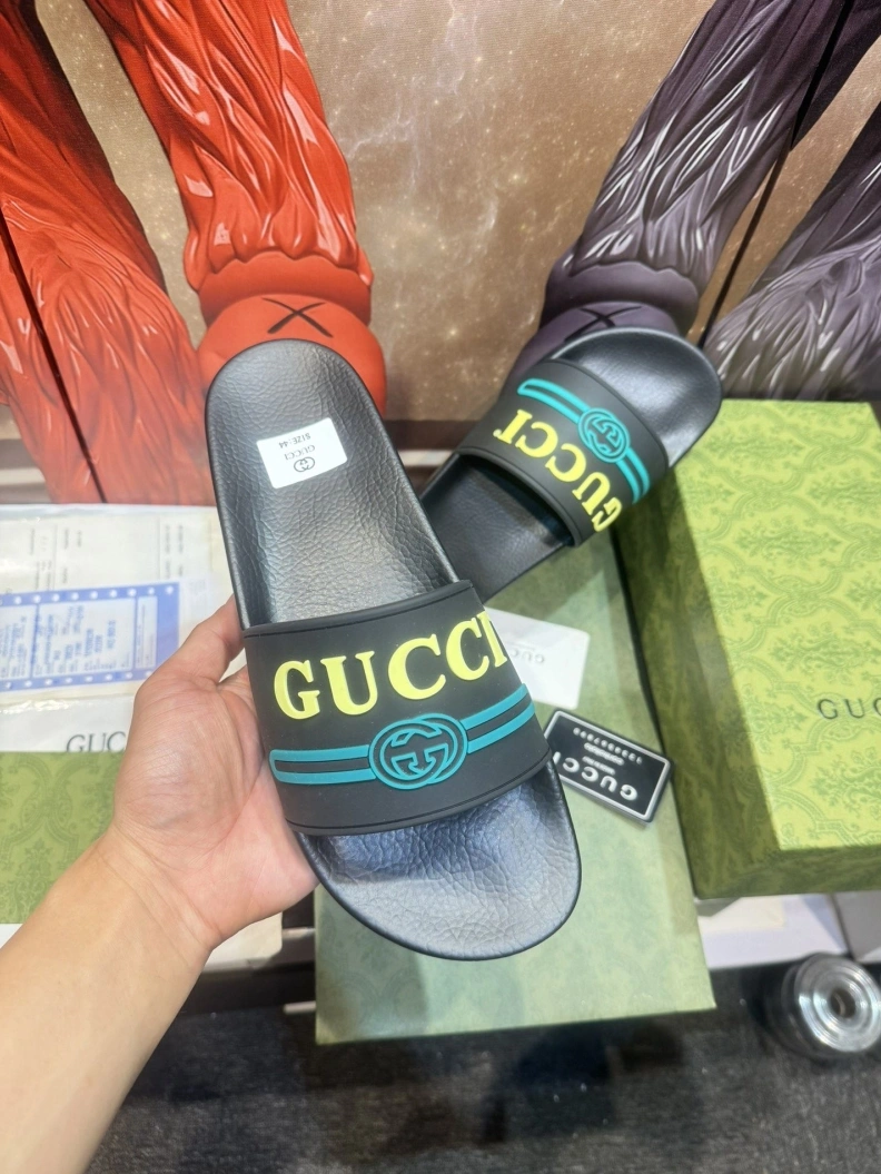 Reliable Gxccx Slippers 158074