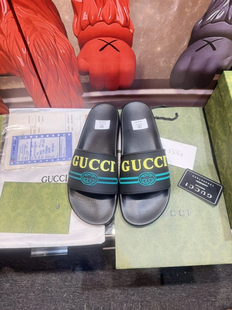 Reliable Gxccx Slippers 158074