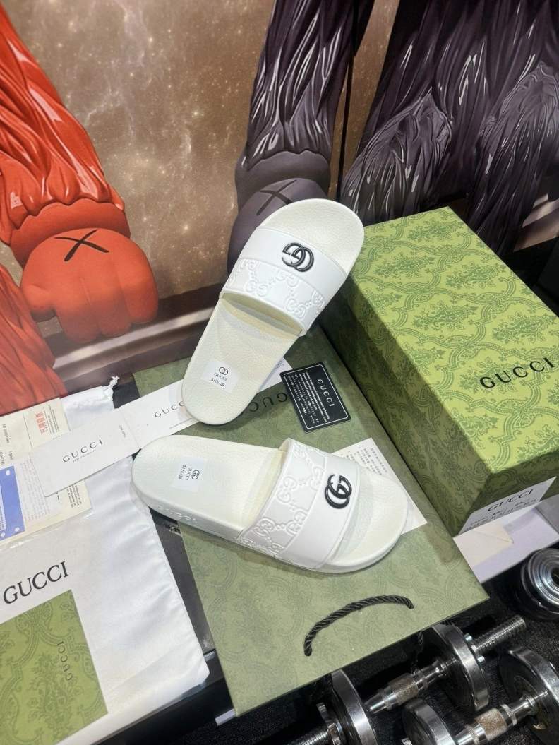 Gxccx Slippers EasyMatch 158089