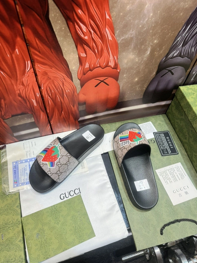 ModernLook Gxccx Slippers 158086