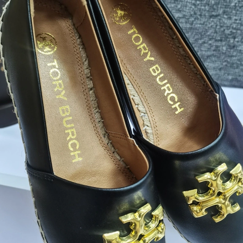 Othxr flat shoes Sleek 213881