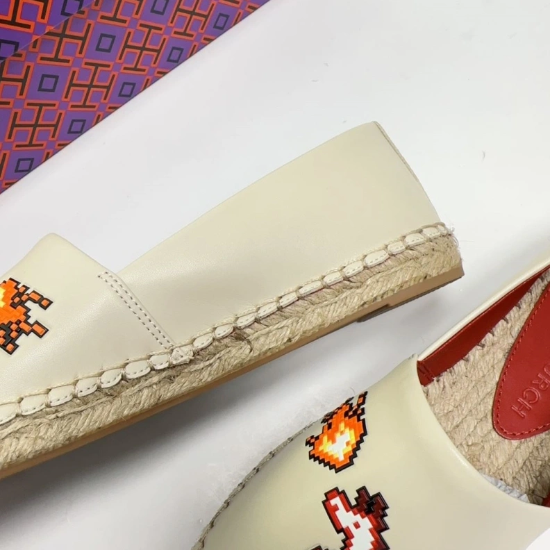 WellDesigned Othxr flat shoes 213879
