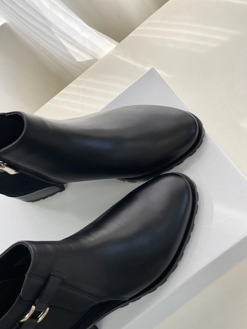 Elegant Stxxrt Wxxtzman Boots 226853