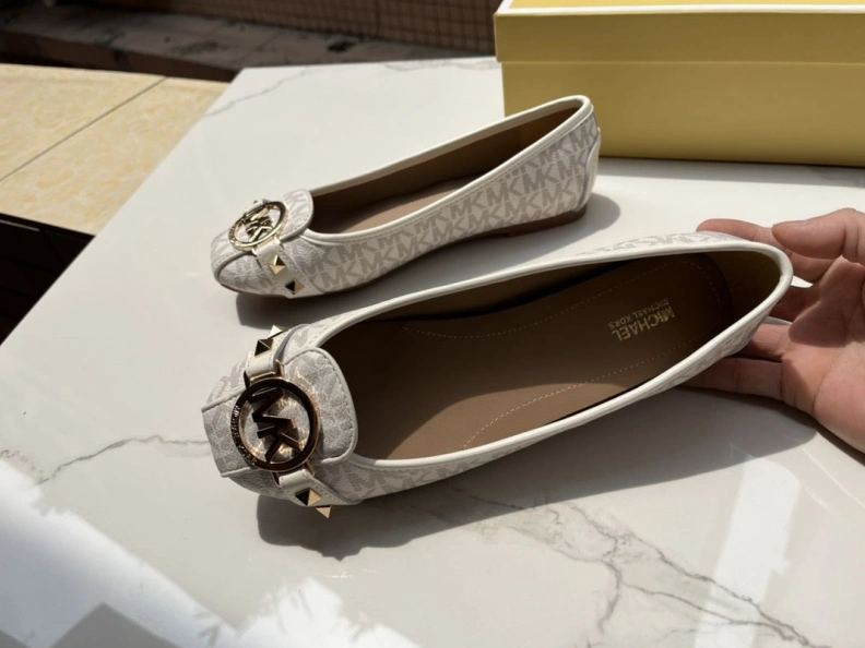 Sleek Othxr flat shoes 213857