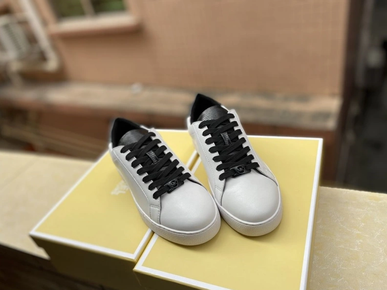 Bold Othxr Sneakers 213369