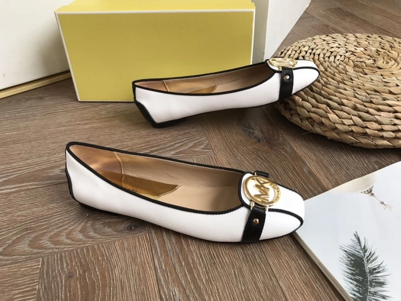 WellDesigned Othxr flat shoes 213855