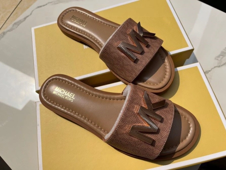 Othxr Slippers TopPick 213479