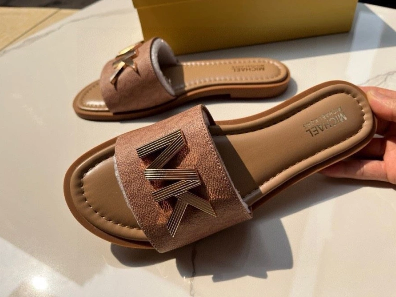 Othxr Slippers TopPick 213479