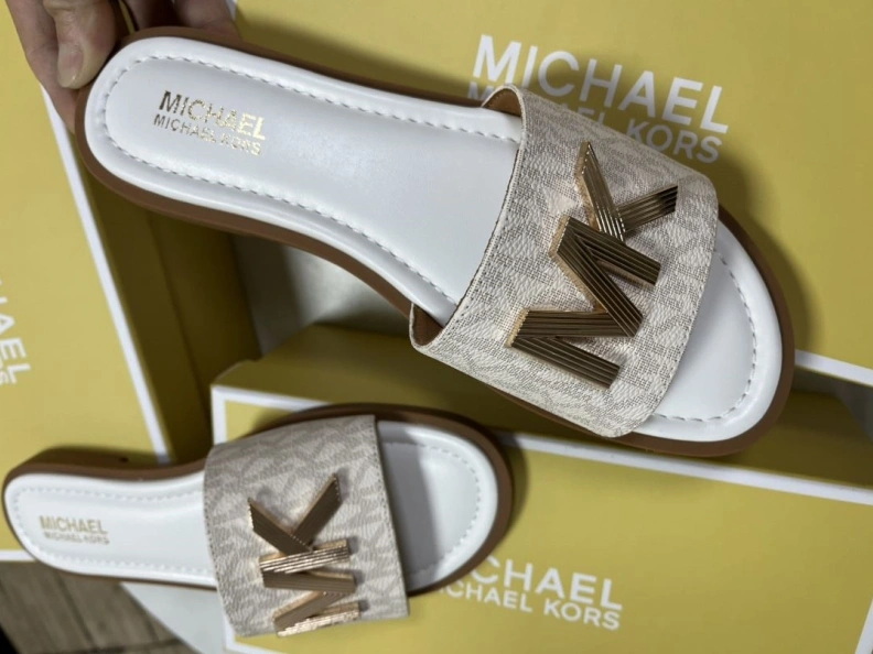 BestValue Othxr Slippers 213487