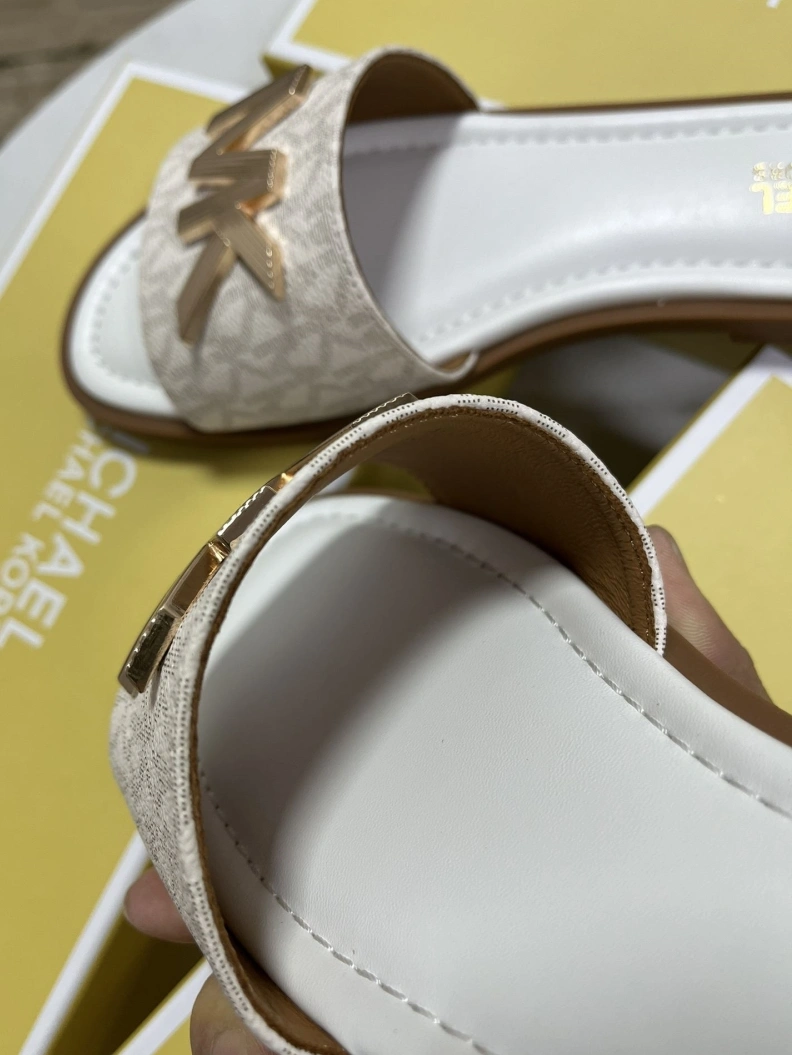 BestValue Othxr Slippers 213487