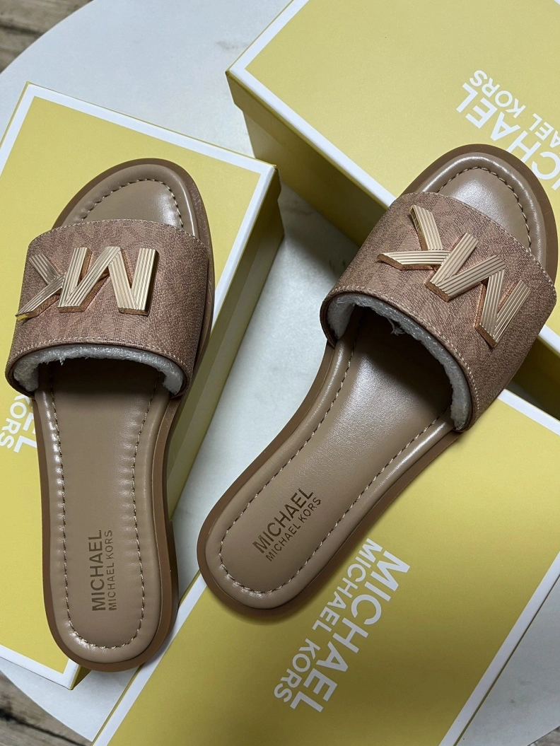 Cozy Othxr Slippers 213484
