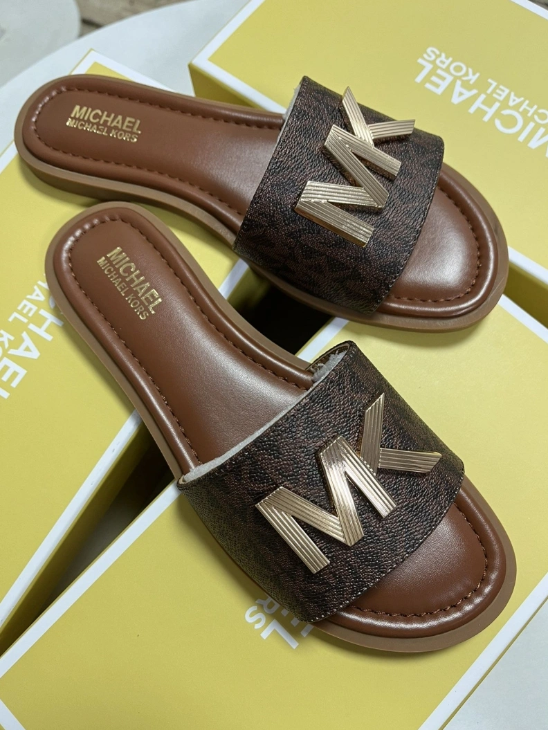 Soft Othxr Slippers 213490