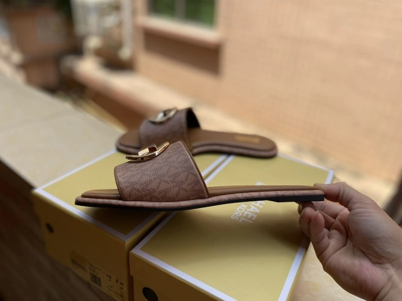 Soft Othxr Slippers 213470