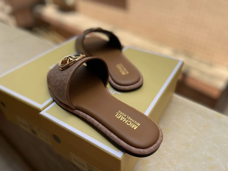 Soft Othxr Slippers 213470
