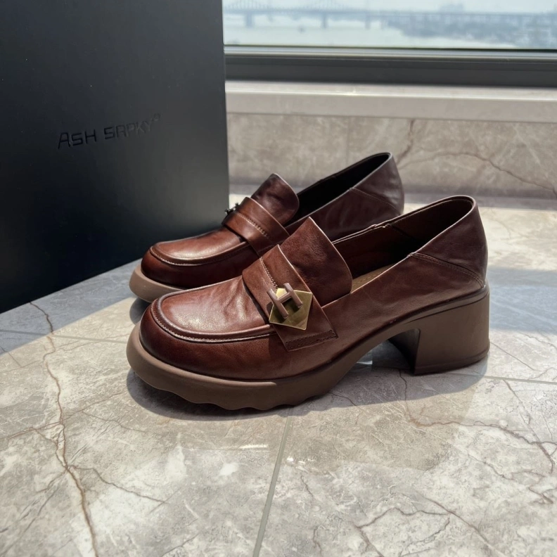 ModernLook Othxr Leather Shoes 213614