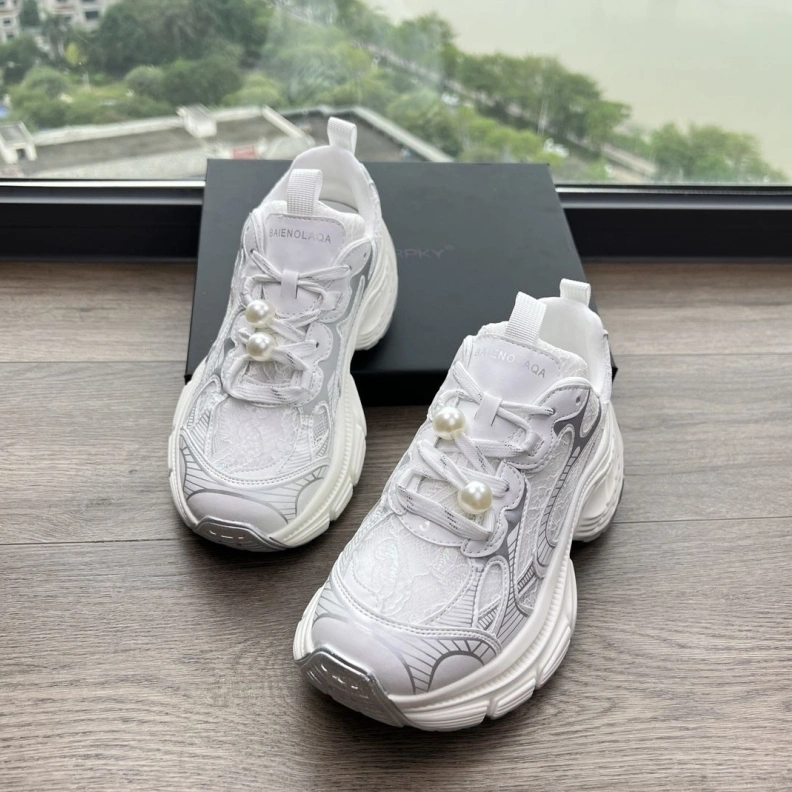 Comfortable Othxr Sneakers 213327