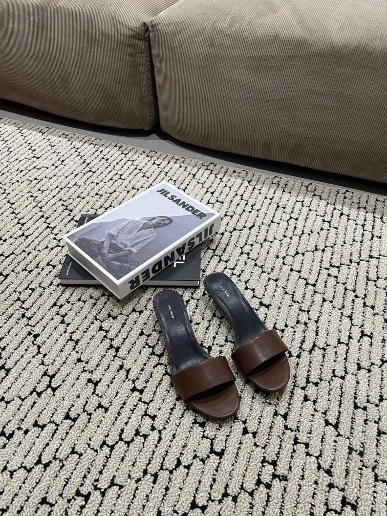 Othxr Slippers Minimalist 213466