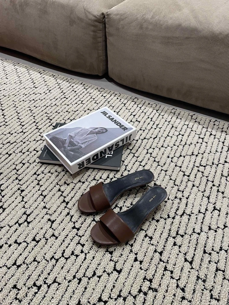 Othxr Slippers Minimalist 213466