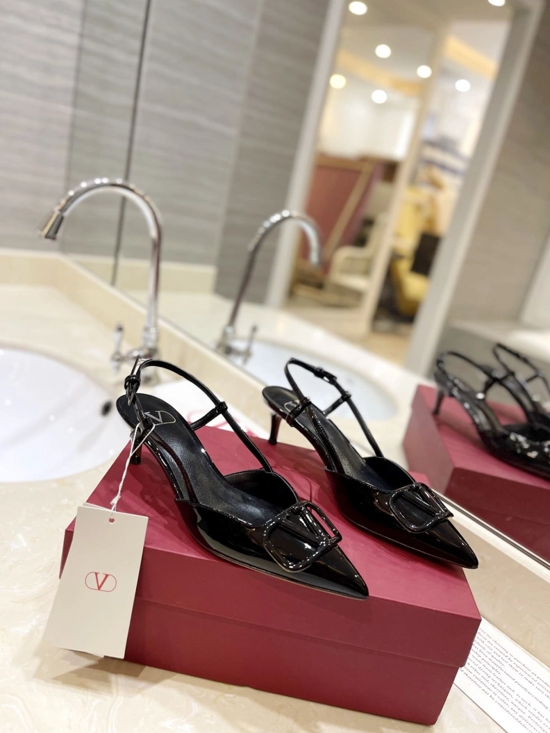 Functional Vxlxntino Sandals 230318