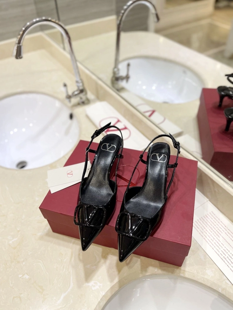 Functional Vxlxntino Sandals 230318