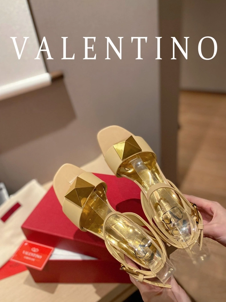 NewStyle Vxlxntino High Heels 230563