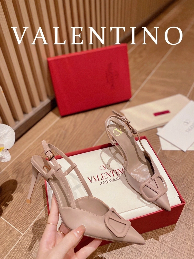 WellDesigned Vxlxntino High Heels 230506