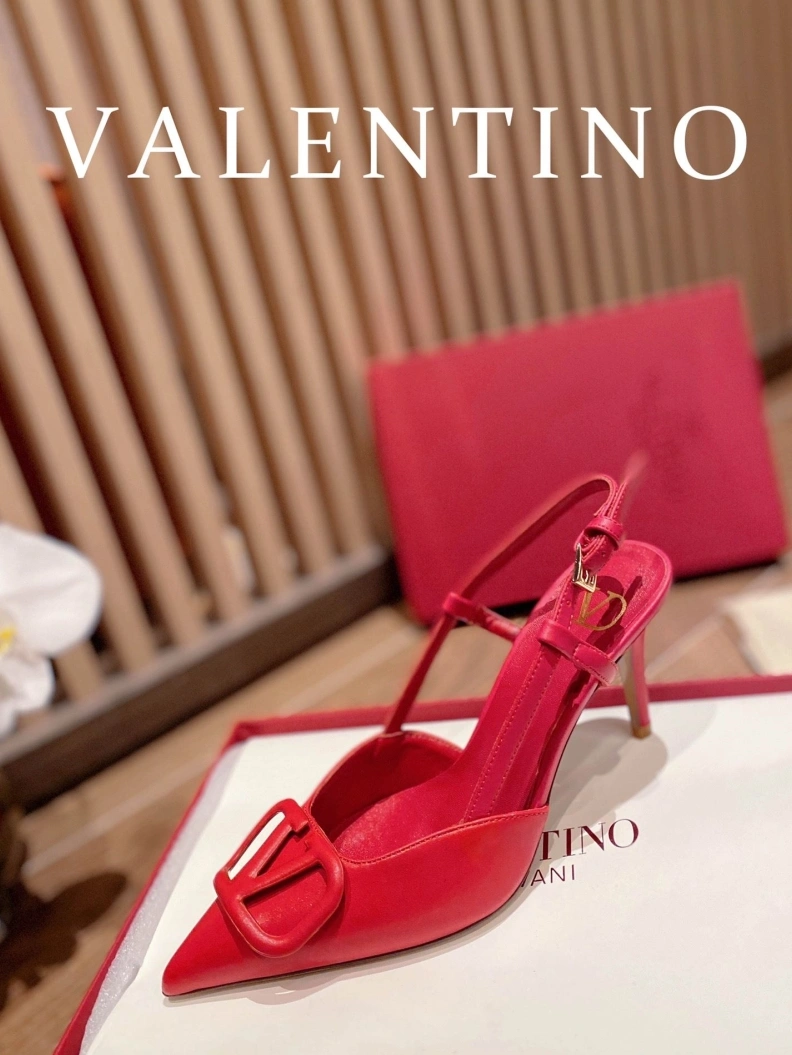 Trendy Vxlxntino High Heels 230505