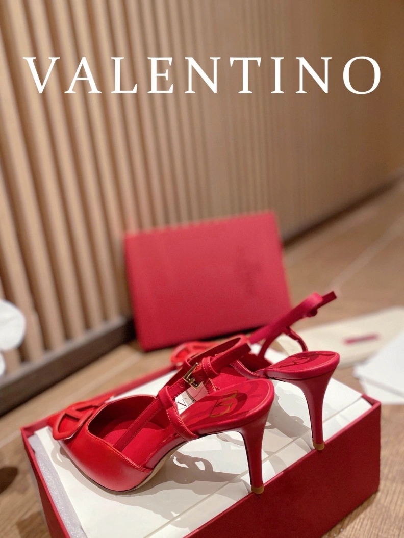 Trendy Vxlxntino High Heels 230505