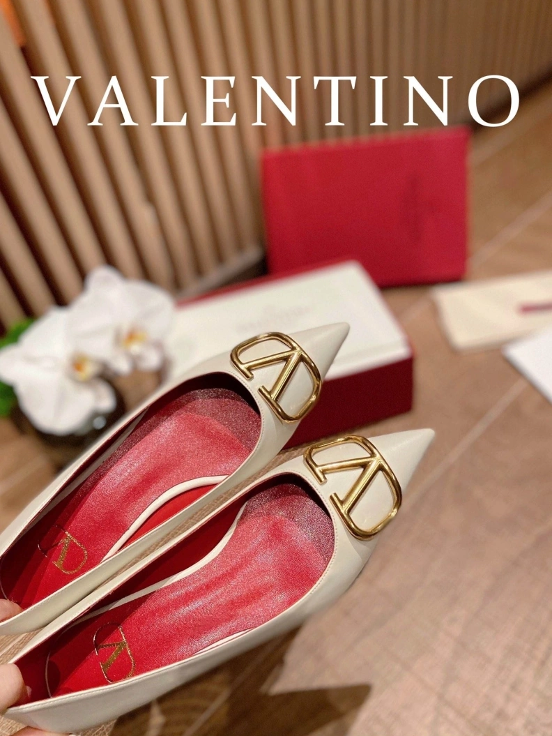 NewStyle Vxlxntino flat shoes 230574
