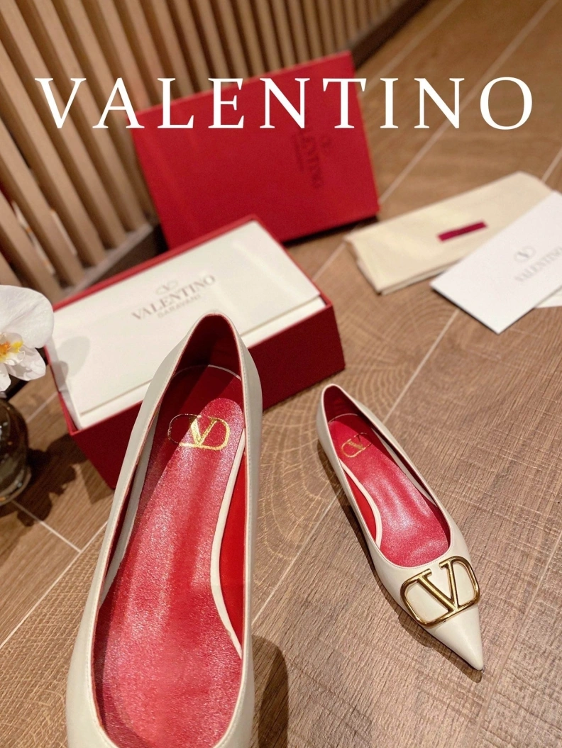 NewStyle Vxlxntino flat shoes 230574