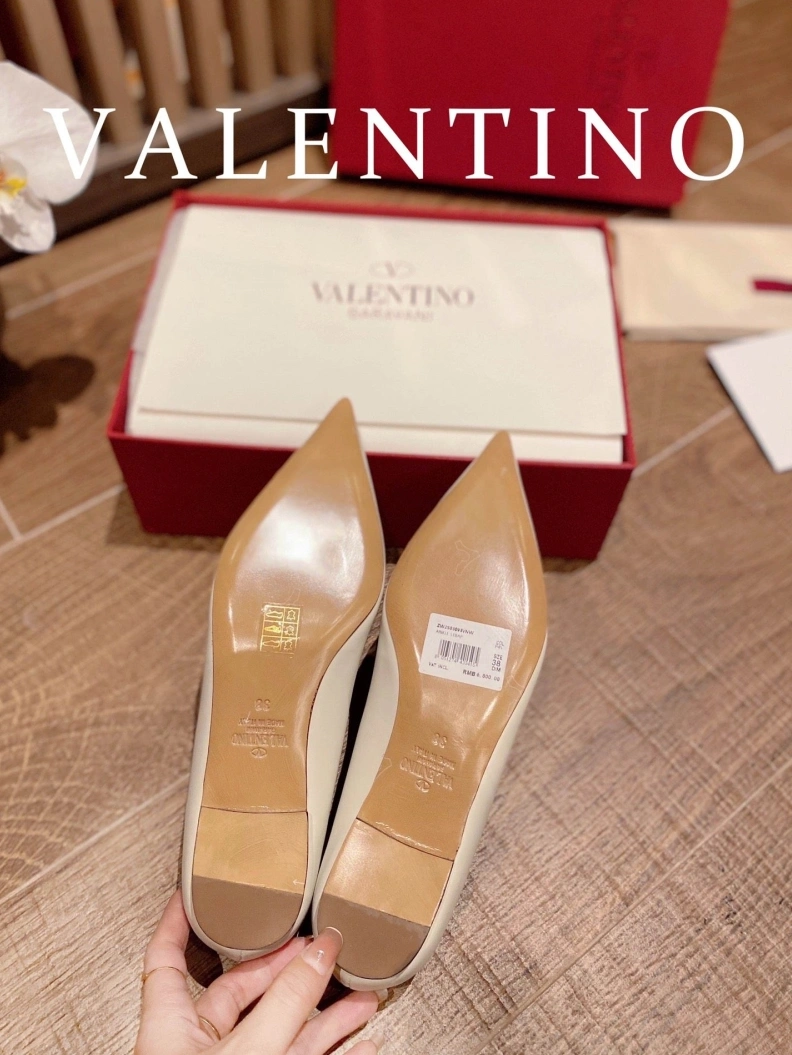 NewStyle Vxlxntino flat shoes 230574