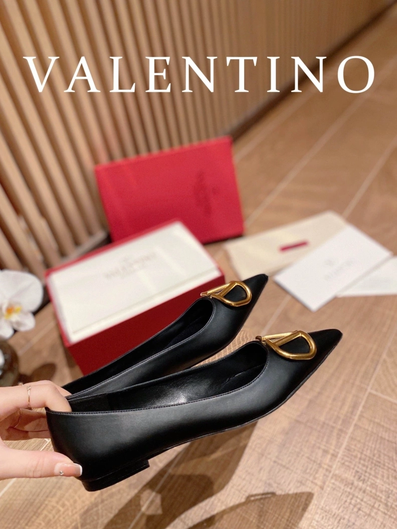 NewStyle Vxlxntino flat shoes 230578