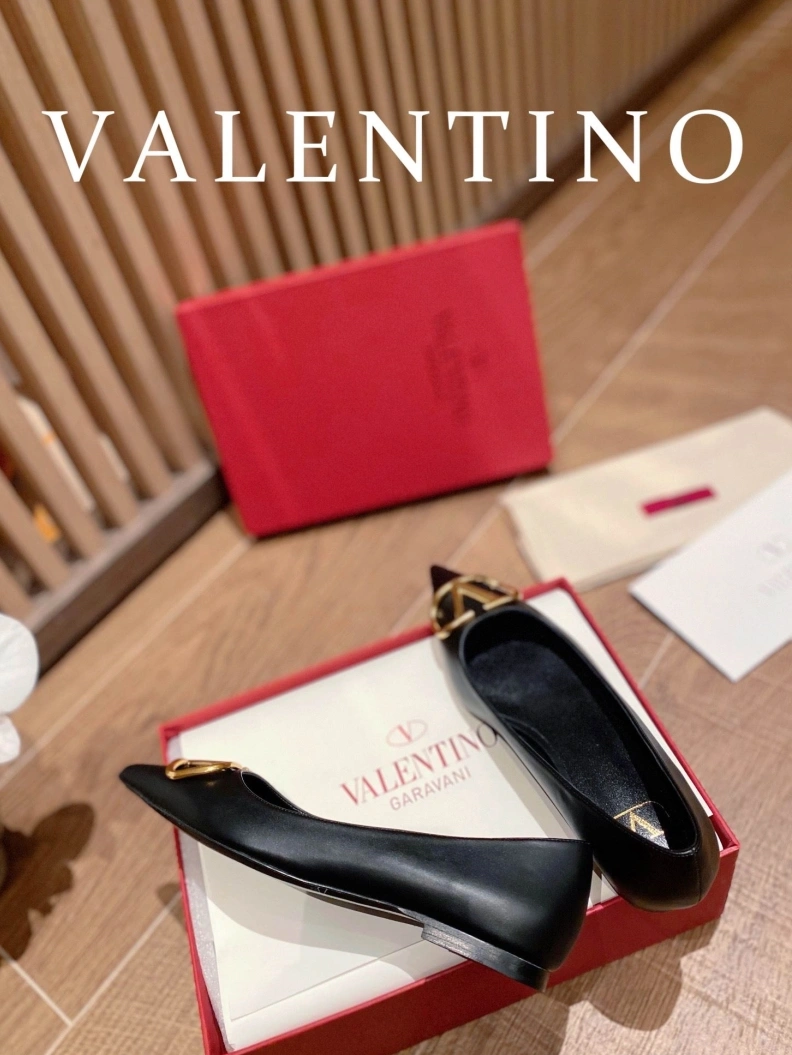 NewStyle Vxlxntino flat shoes 230578