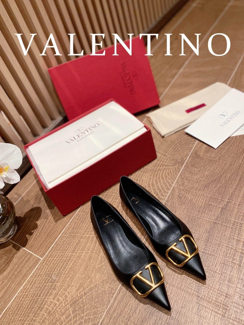 NewStyle Vxlxntino flat shoes 230578