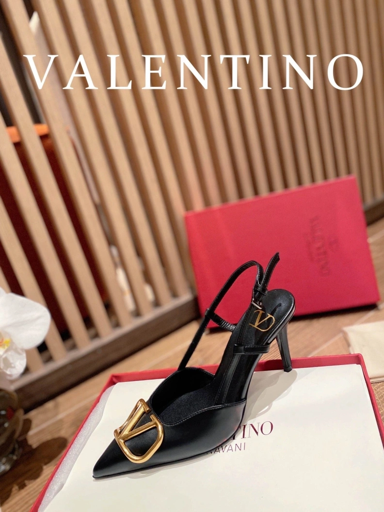 ModernLook Vxlxntino High Heels 230497