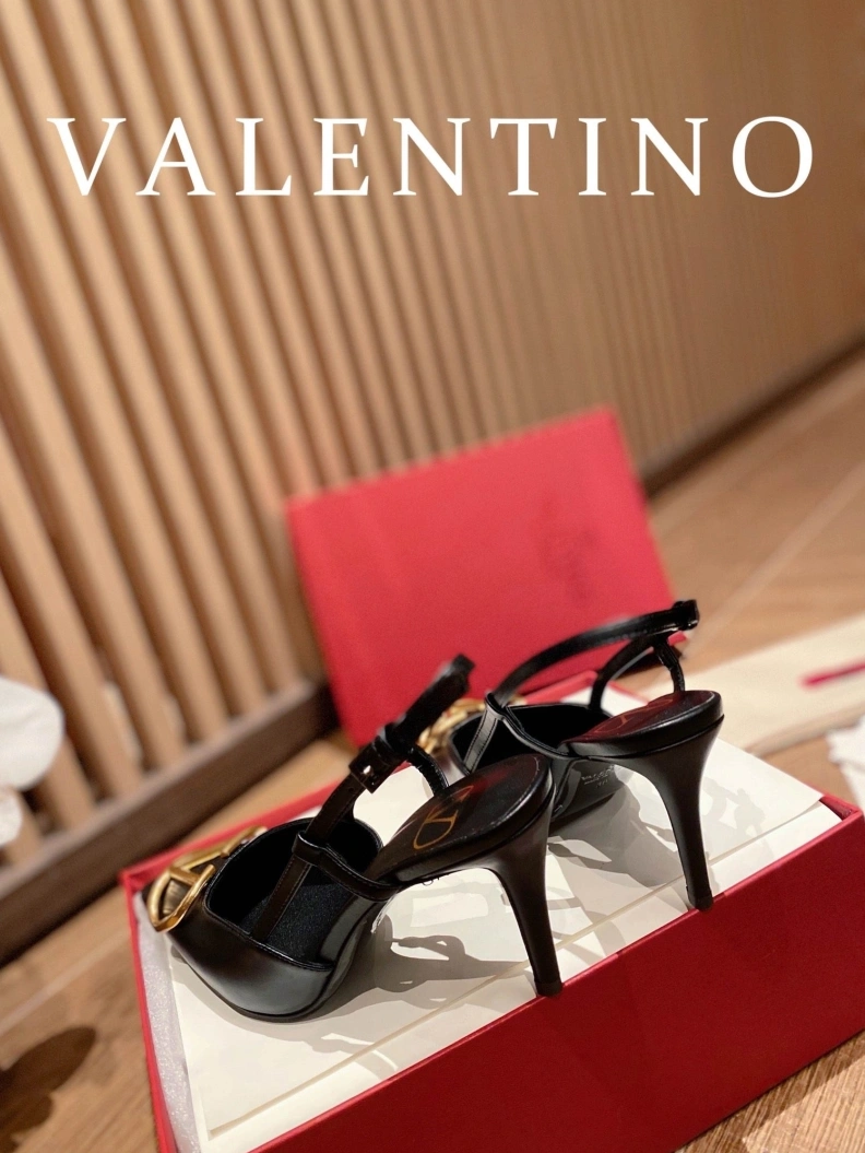 ModernLook Vxlxntino High Heels 230497