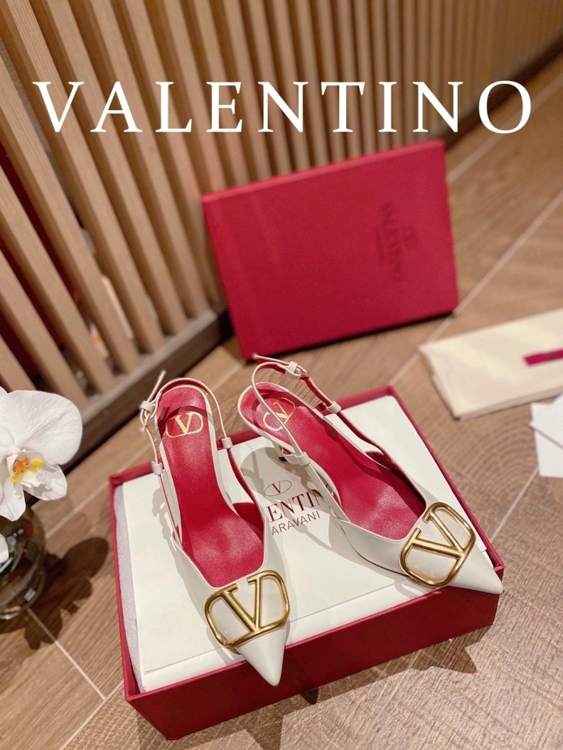 GoAnywhere Vxlxntino High Heels 230491
