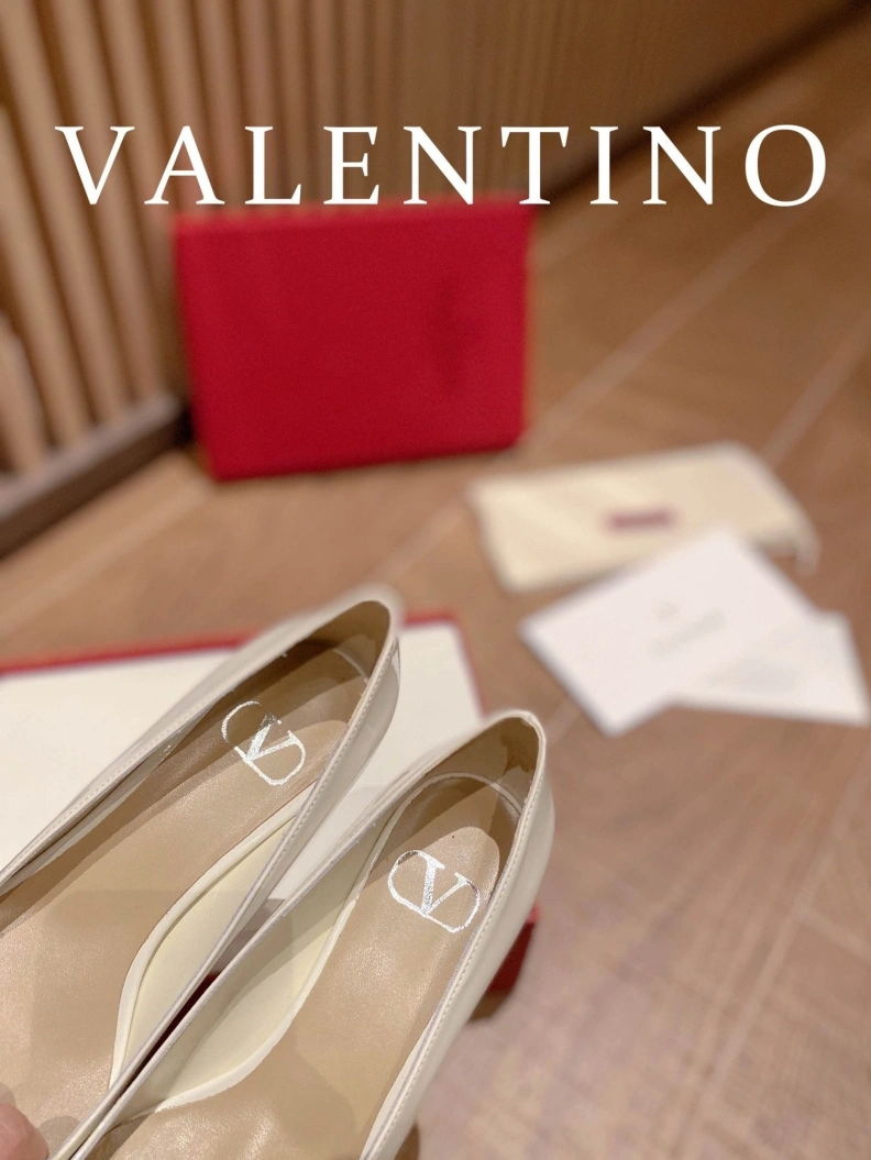 Cozy Vxlxntino High Heels 230492