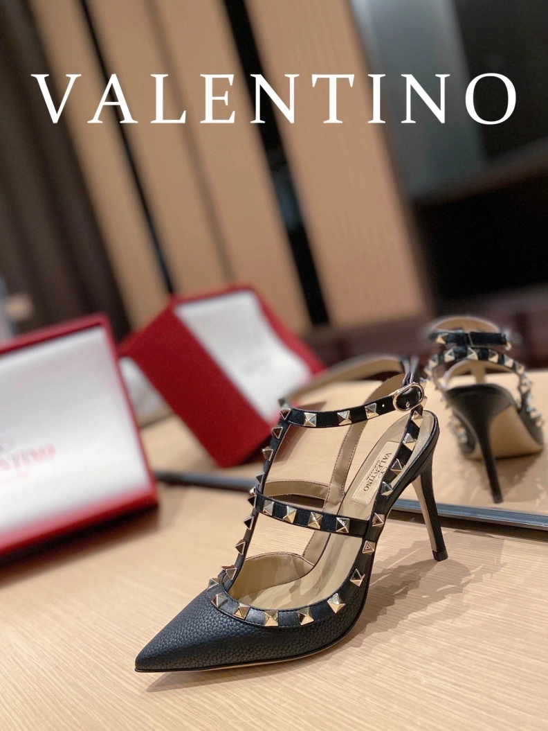 NewStyle Vxlxntino Sandals 230304