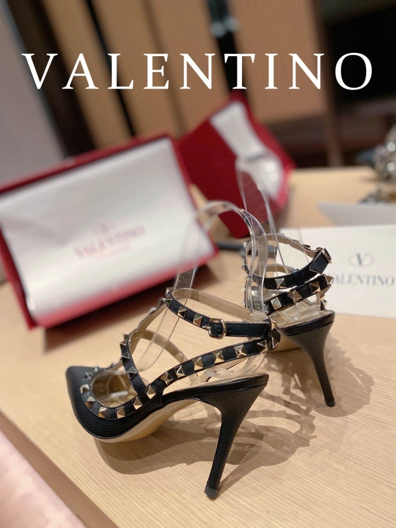 NewStyle Vxlxntino Sandals 230304
