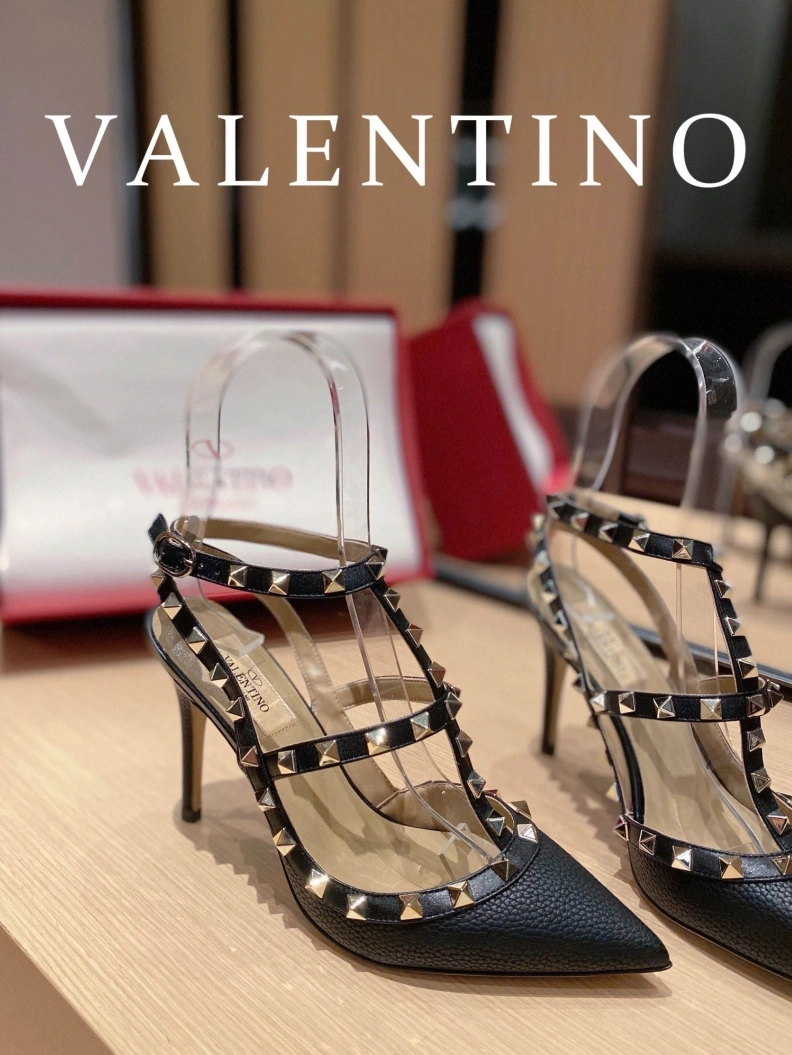 NewStyle Vxlxntino Sandals 230304