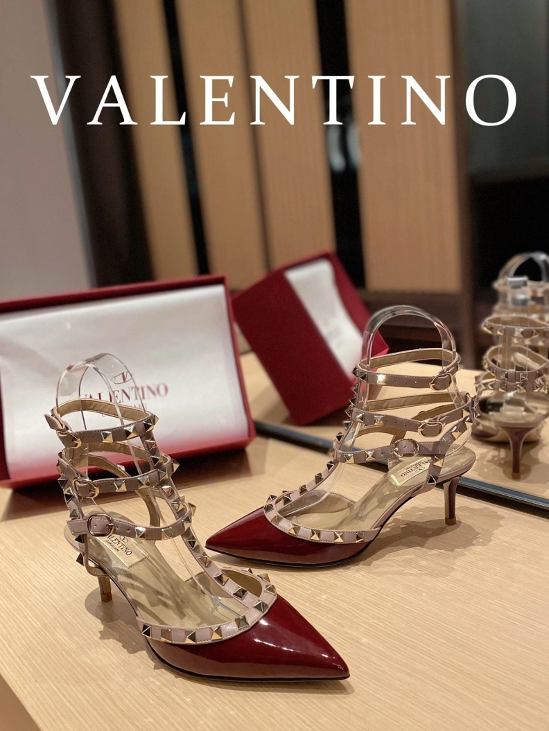 Cozy Vxlxntino Sandals 230294