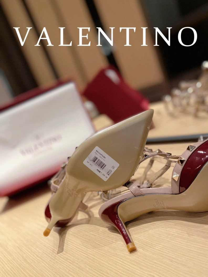 Cozy Vxlxntino Sandals 230294