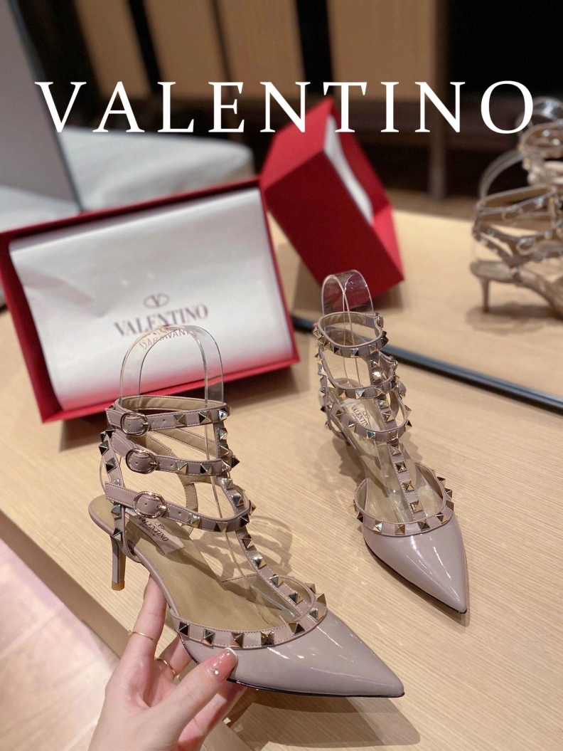 GoAnywhere Vxlxntino Sandals 230293