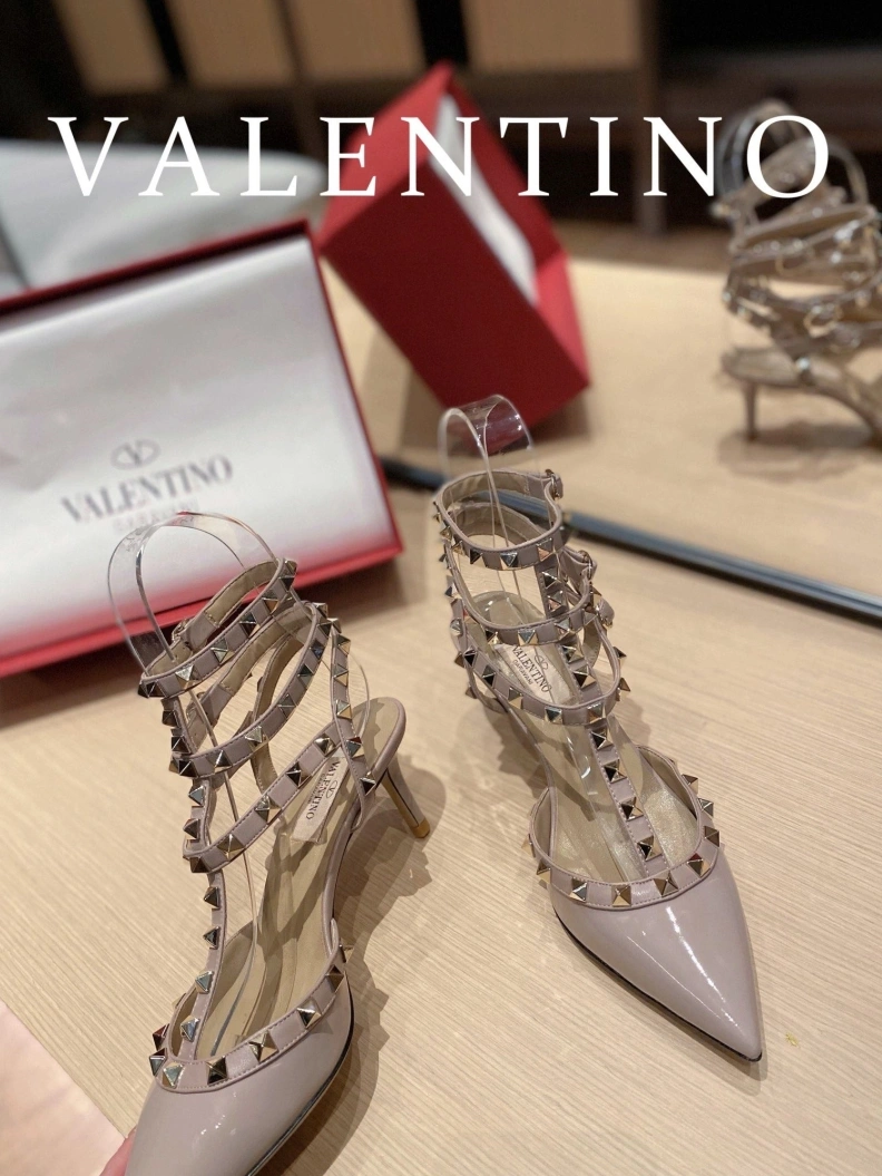 GoAnywhere Vxlxntino Sandals 230293
