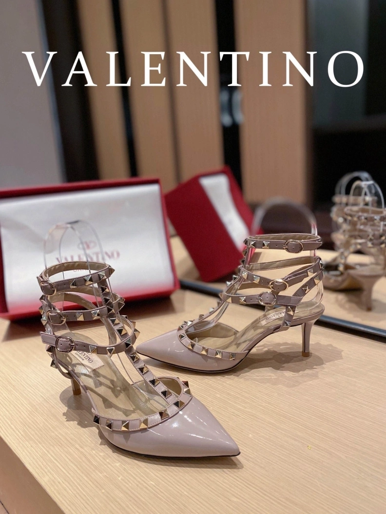 GoAnywhere Vxlxntino Sandals 230293