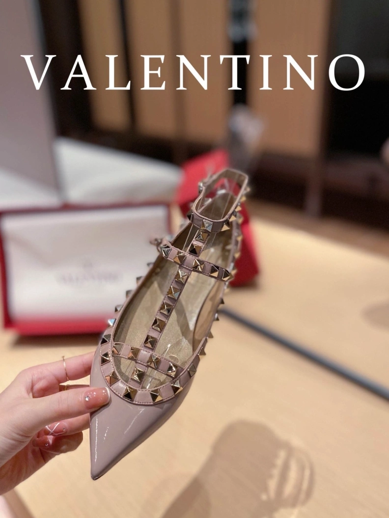 Comfortable Vxlxntino Sandals 230284