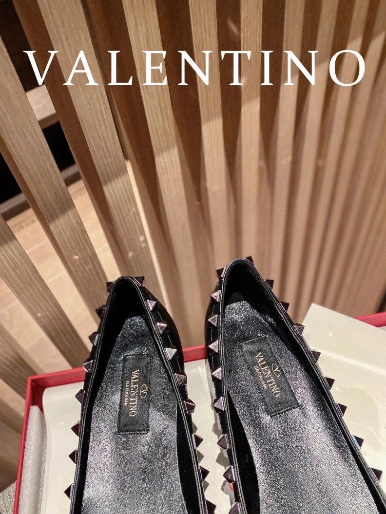Durable Vxlxntino flat shoes 230572