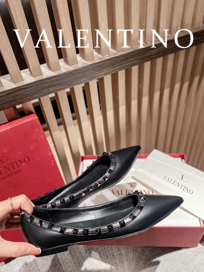 Durable Vxlxntino flat shoes 230572
